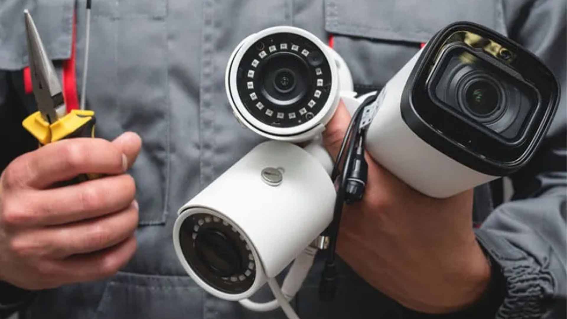 نگهداری از دوربین مداربسته